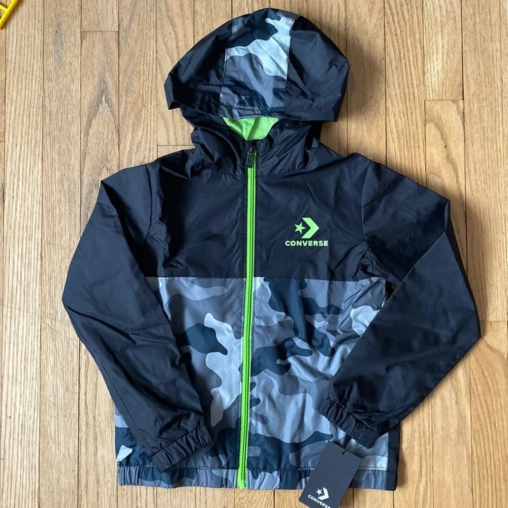 NWT Converse Camouflage/Camo Color Block Windbreaker Jacket (Size S)